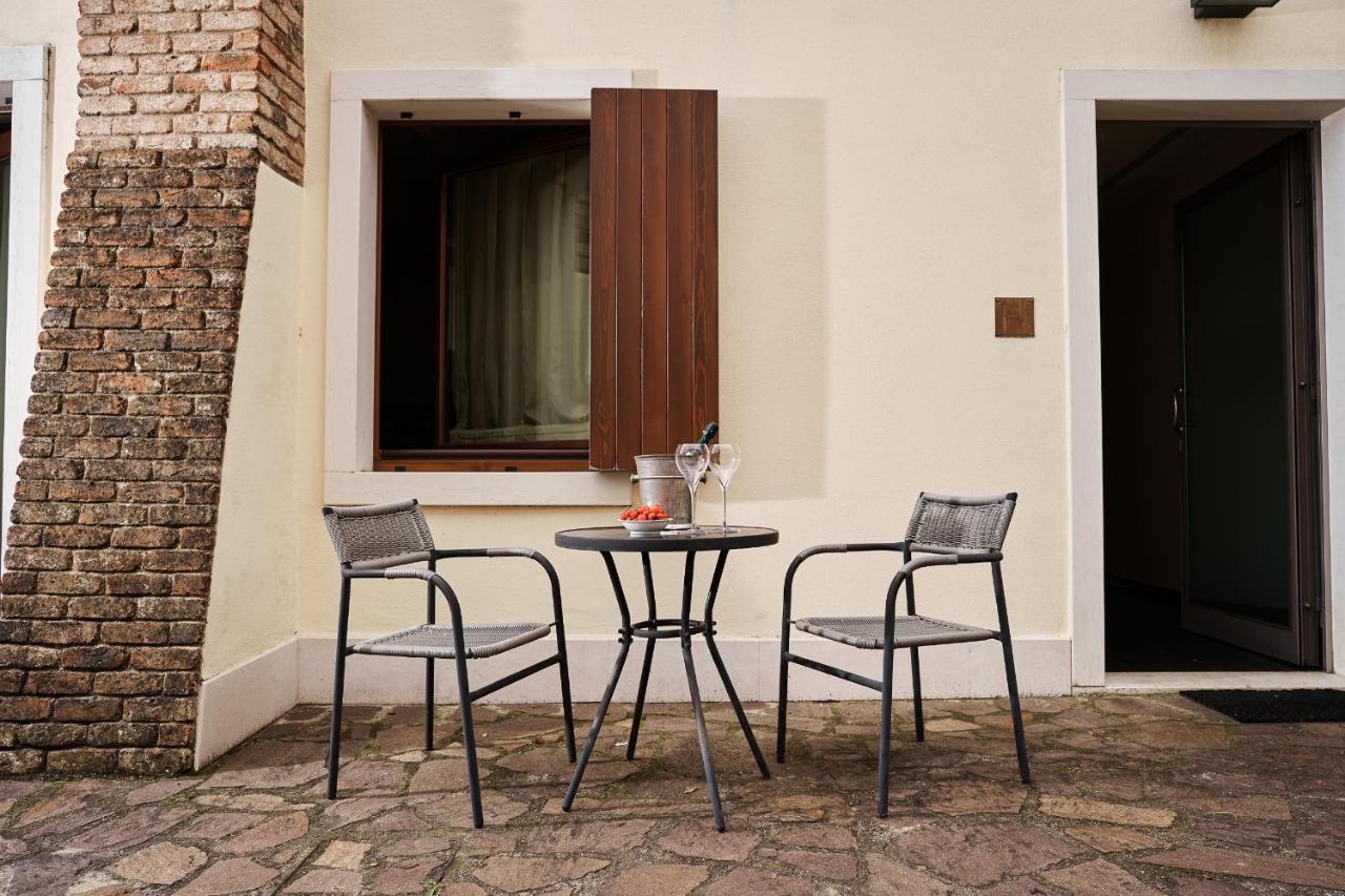 Ad Sidera Bed & Breakfast Pastrengo Bagian luar foto