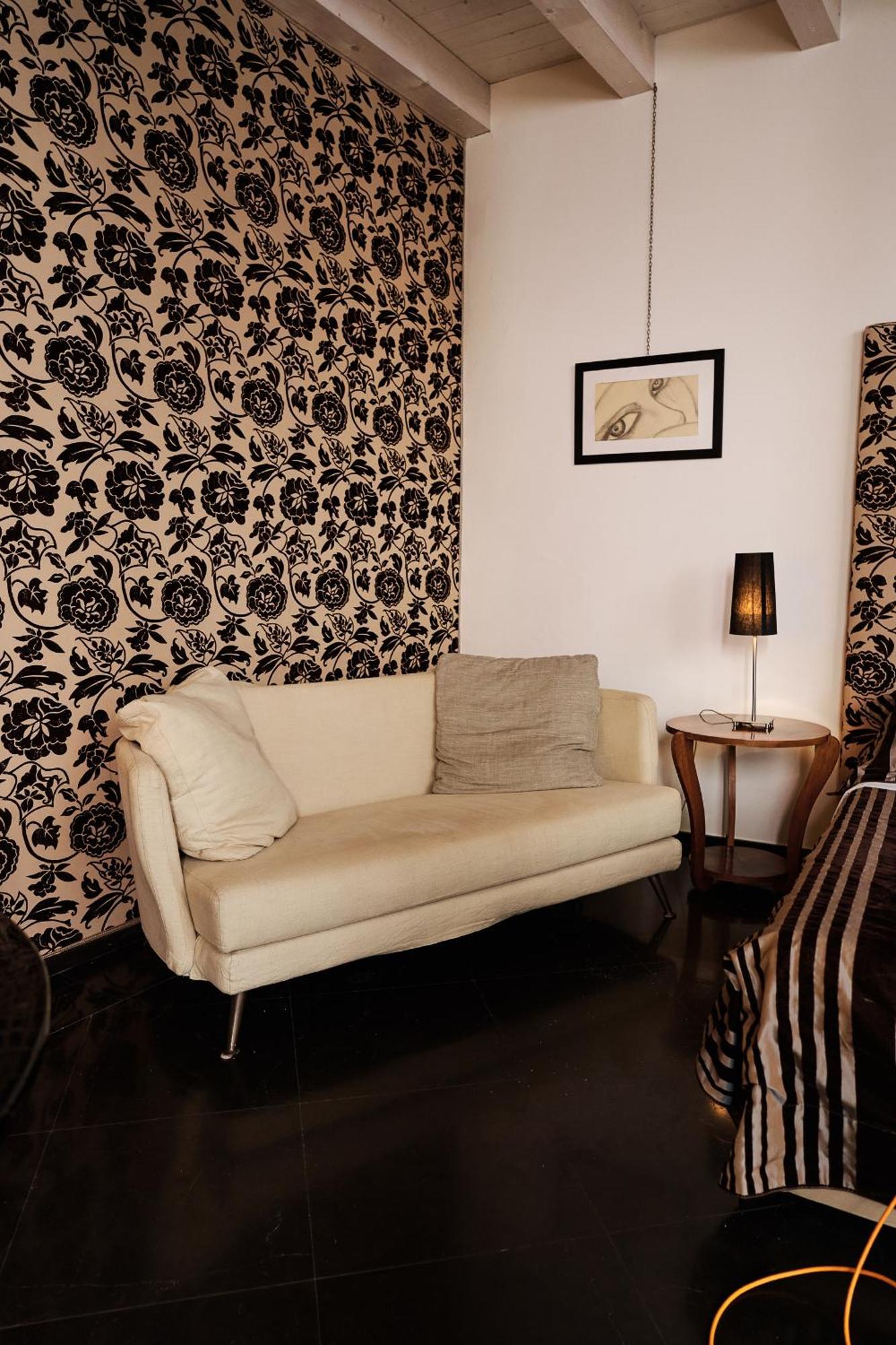 Ad Sidera Bed & Breakfast Pastrengo Ruang foto