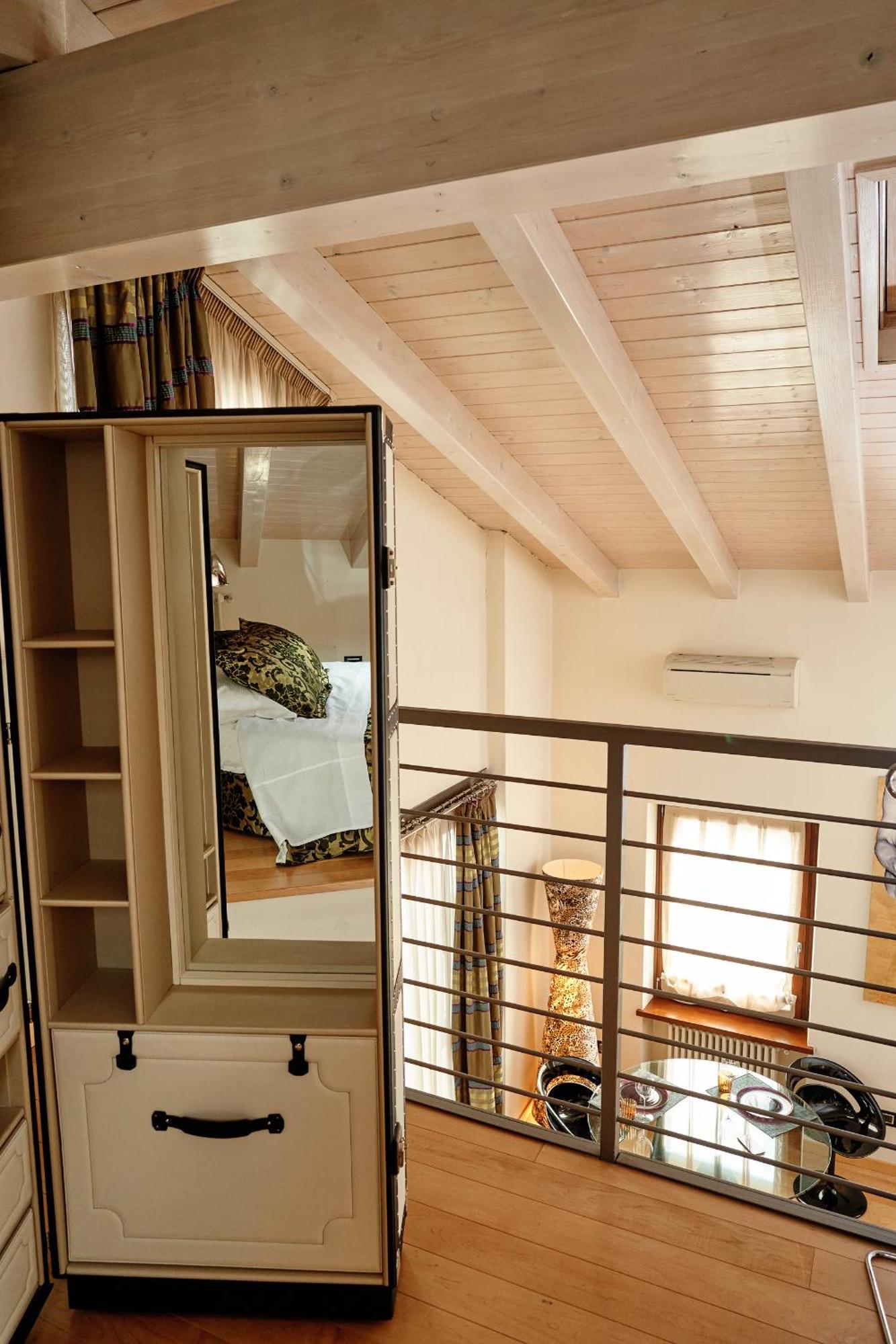 Ad Sidera Bed & Breakfast Pastrengo Ruang foto