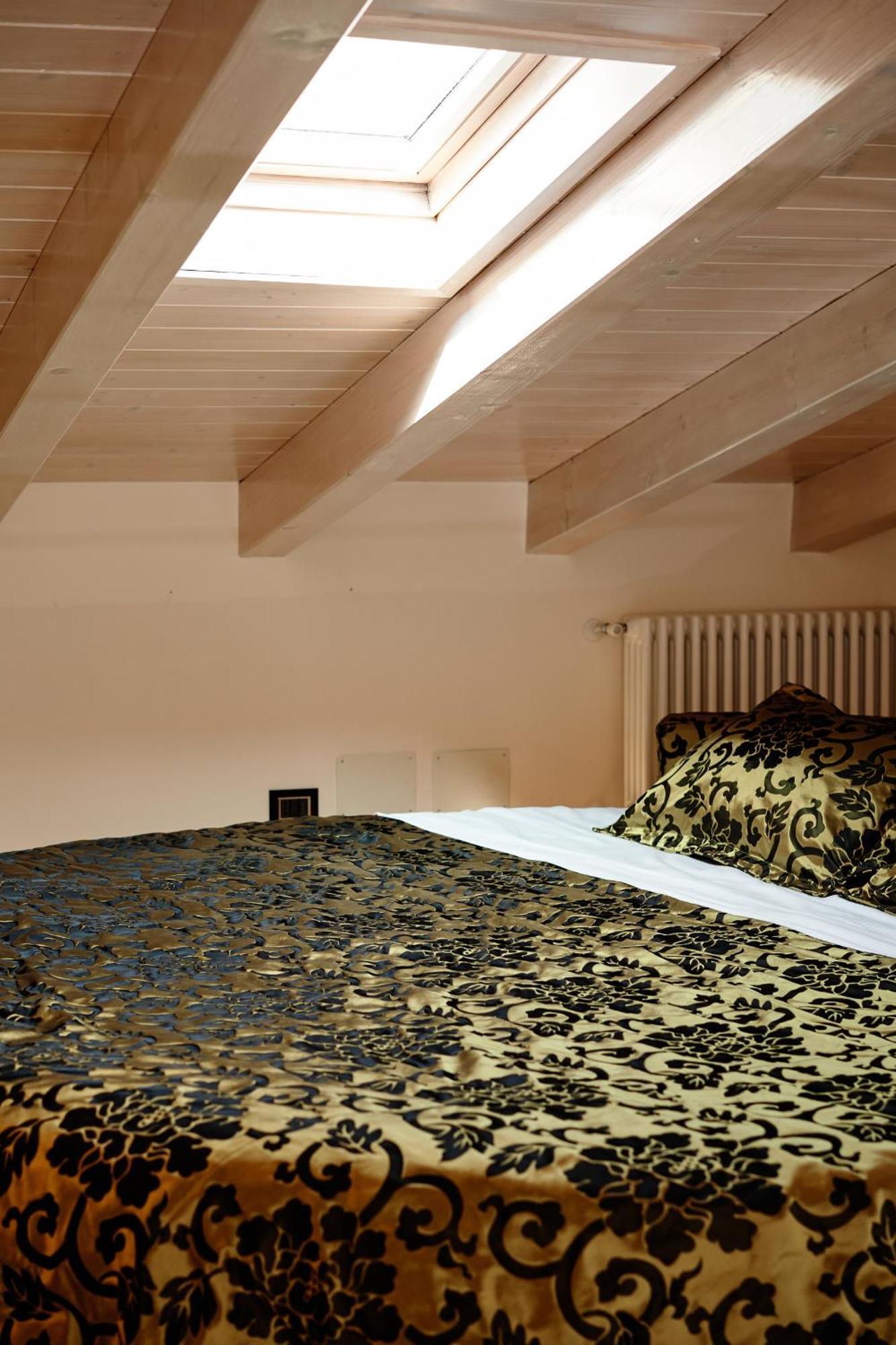 Ad Sidera Bed & Breakfast Pastrengo Ruang foto