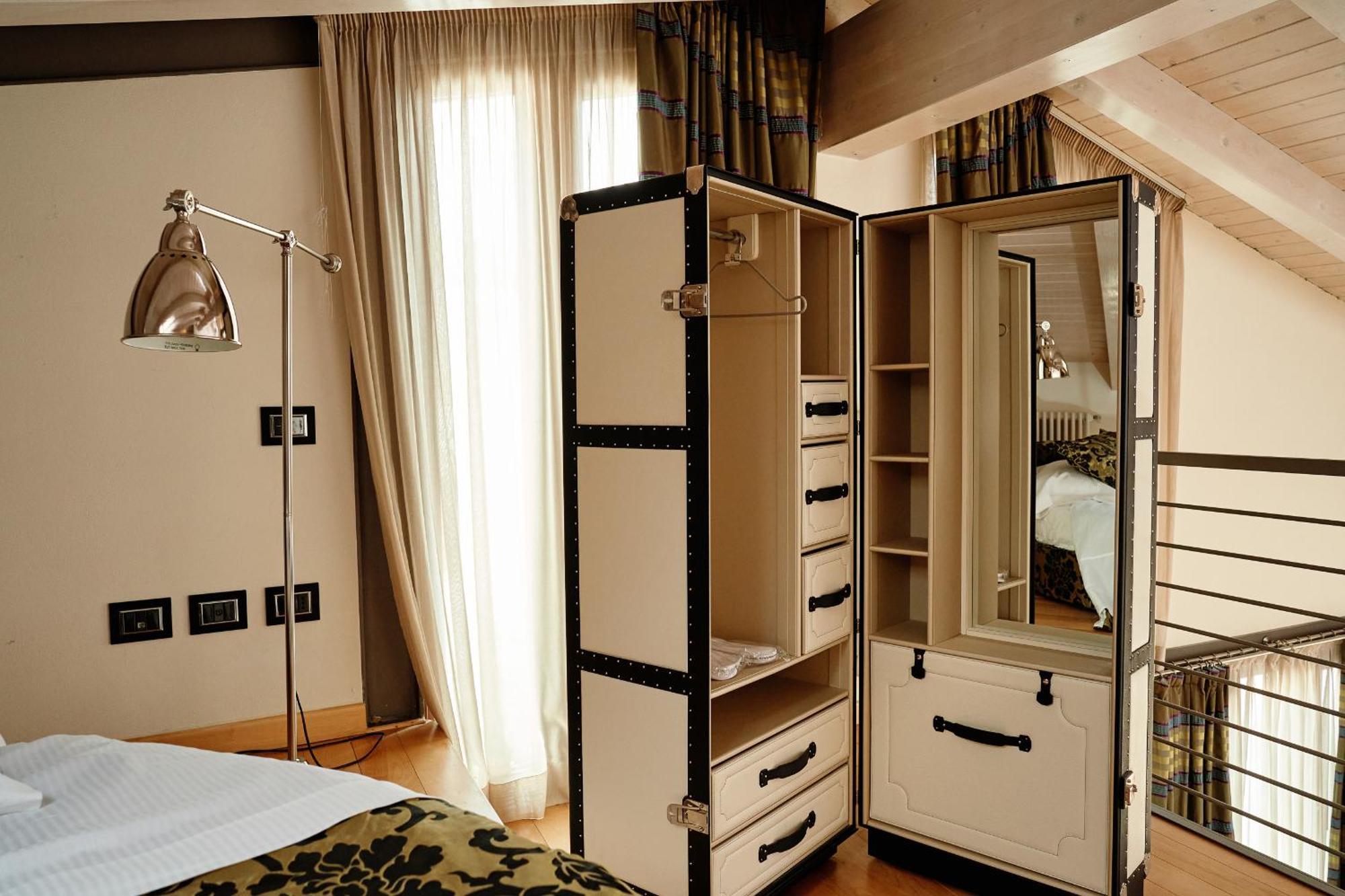 Ad Sidera Bed & Breakfast Pastrengo Ruang foto