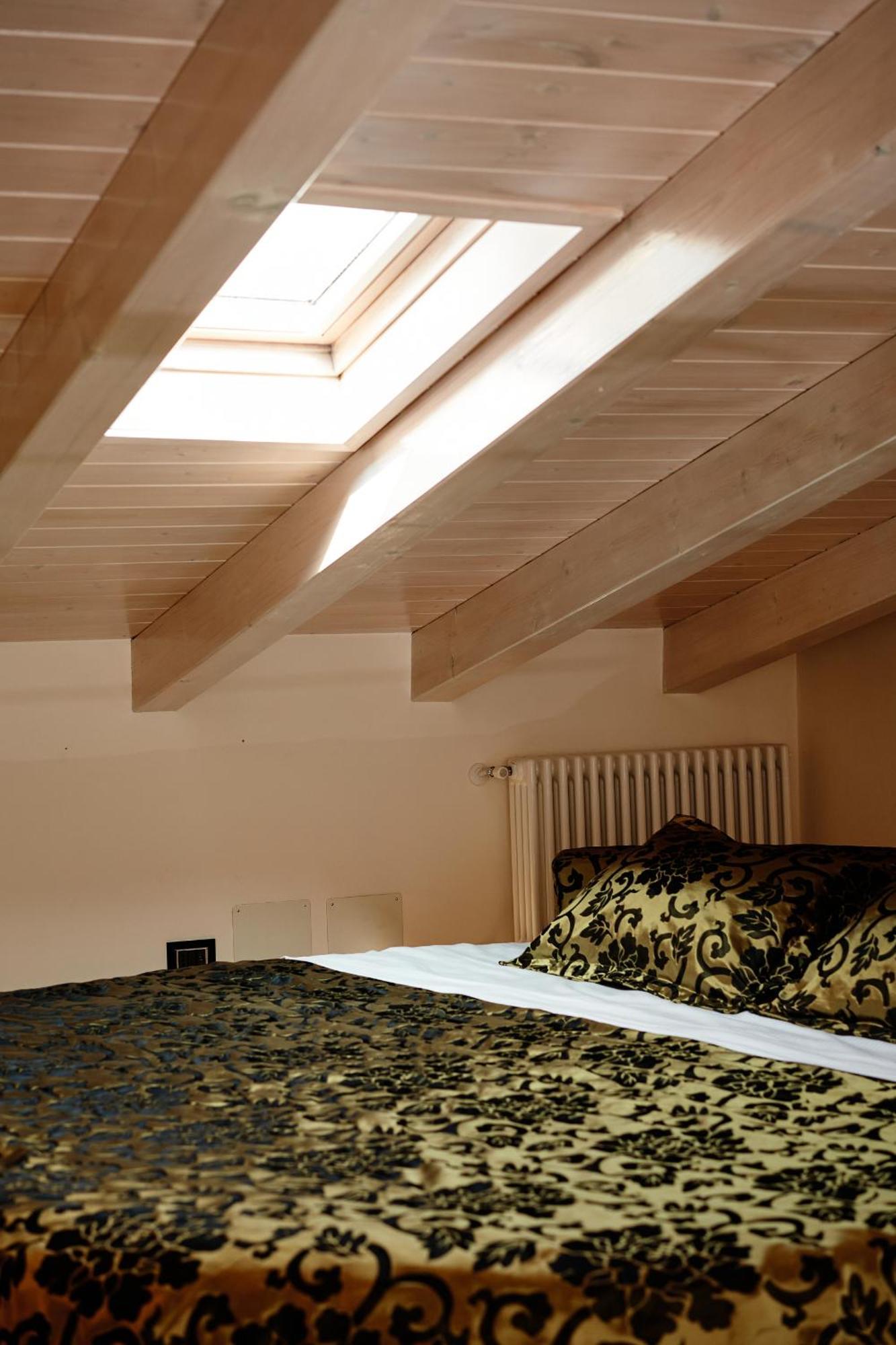 Ad Sidera Bed & Breakfast Pastrengo Ruang foto